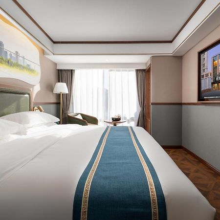 Nost Algia S Hotel Near Beijing Cbd - Cctv, China Zun, Skp And Sanlitun, Tian'Anmen Square, Forbidden City, Free Daily Necessities, Free Night Snack, Free Laundry, English Communication Well, Free Travel Advice , Free Gymnastic, Eksteriør billede