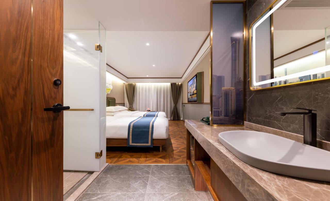 Nost Algia S Hotel Near Beijing Cbd - Cctv, China Zun, Skp And Sanlitun, Tian'Anmen Square, Forbidden City, Free Daily Necessities, Free Night Snack, Free Laundry, English Communication Well, Free Travel Advice , Free Gymnastic, Eksteriør billede
